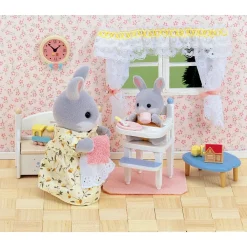 Sylvanian Families Chaise haute pour bébé 5221^ Mini-Univers
