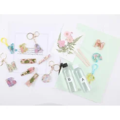 CREA & CIE Coffret DIY accessoires en résine^ Autres Activités Créatives