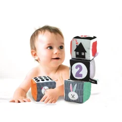 Clementoni Cubes en tissu - Noir et blanc^ Jouets À Encastrer Et À Empiler