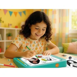 Lisciani Giochi Ecole de dessin avec tablette lumineuse Vaiana^ Machines À Dessiner