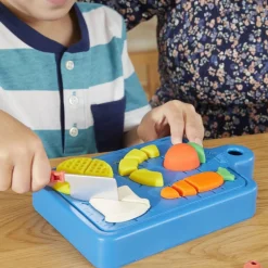 Play-Doh Kit du petit chef cuisinier^ Modelage Et Moulage