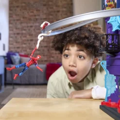 Hasbro Playset La ville des lanceurs de toiles - Spider-man Venomversus^ Les Héros Et Personnages