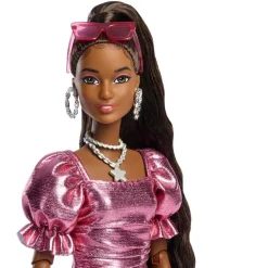 Mattel Poupée Barbie deluxe - Style Metalicorail^ Poupées Mannequins